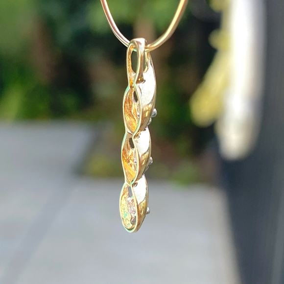 10KY Gold 3 Diamond Drop Pendant Triple Infinity - Picture 7 of 8